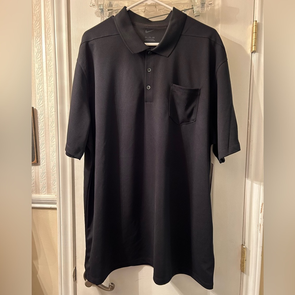 Men’s dry fit Nike Golf polo